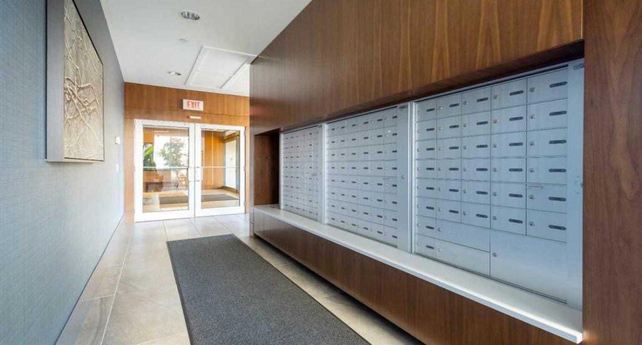 128 2 Street, Calgary, Alberta T2P 4V9, 1 Bedroom Bedrooms, ,1 BathroomBathrooms,Residential,For Sale,2,A2296047