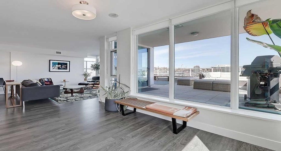 510 6 Avenue, Calgary, Alberta T2G 1L7, 3 Bedrooms Bedrooms, ,2 BathroomsBathrooms,Residential,For Sale,6,A2293670