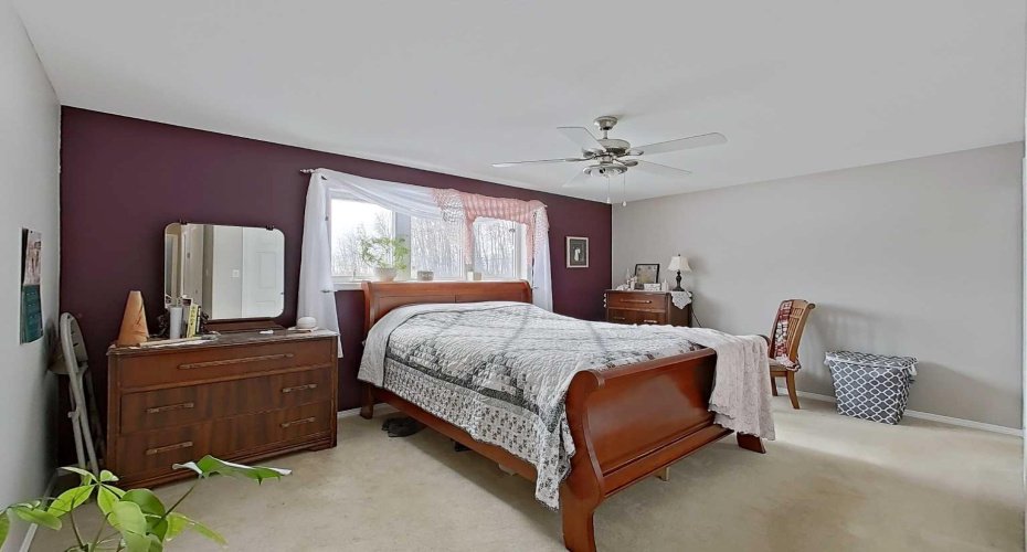 74120 100 Range Road, Kinuso, Alberta T0G 2K0, 5 Bedrooms Bedrooms, ,4 BathroomsBathrooms,Residential,For Sale,100 Range,A2293788
