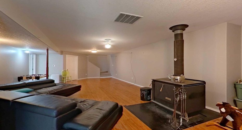 74120 100 Range Road, Kinuso, Alberta T0G 2K0, 5 Bedrooms Bedrooms, ,4 BathroomsBathrooms,Residential,For Sale,100 Range,A2293788