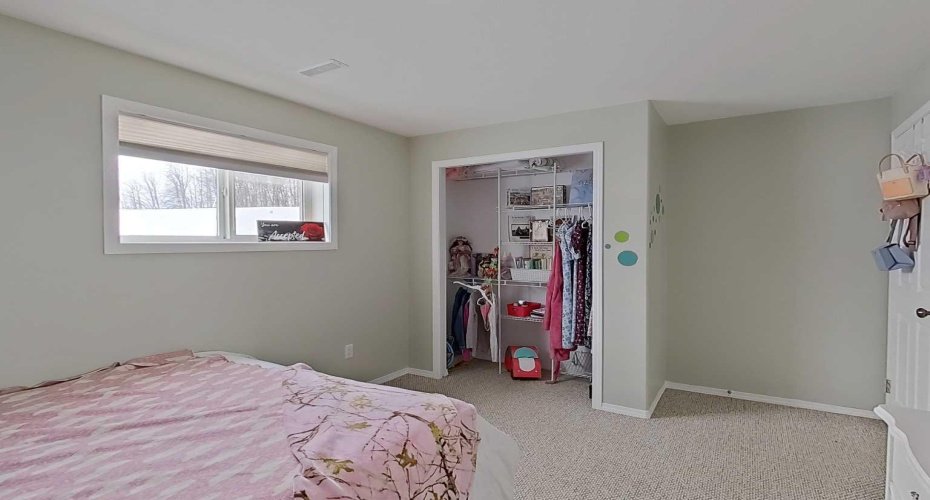 74120 100 Range Road, Kinuso, Alberta T0G 2K0, 5 Bedrooms Bedrooms, ,4 BathroomsBathrooms,Residential,For Sale,100 Range,A2293788