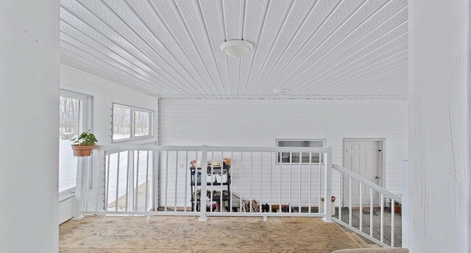 74120 100 Range Road, Kinuso, Alberta T0G 2K0, 5 Bedrooms Bedrooms, ,4 BathroomsBathrooms,Residential,For Sale,100 Range,A2293788