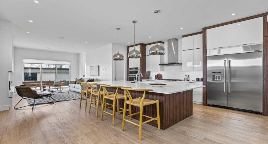 1400 26A Street, Calgary, Alberta T3C 1K8, 4 Bedrooms Bedrooms, ,5 BathroomsBathrooms,Residential,For Sale,26A,A2294919