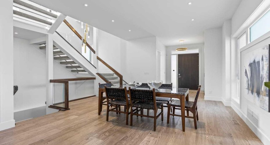 1400 26A Street, Calgary, Alberta T3C 1K8, 4 Bedrooms Bedrooms, ,5 BathroomsBathrooms,Residential,For Sale,26A,A2294919