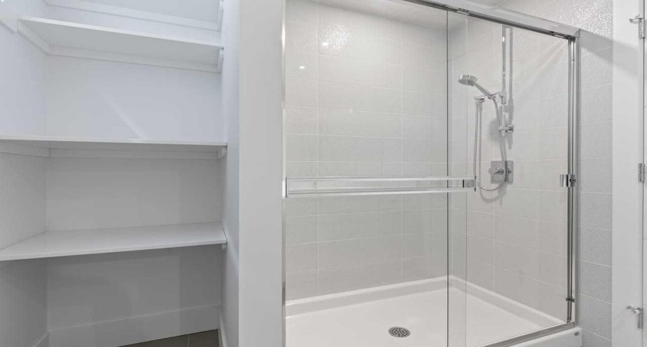 1400 26A Street, Calgary, Alberta T3C 1K8, 4 Bedrooms Bedrooms, ,5 BathroomsBathrooms,Residential,For Sale,26A,A2294919