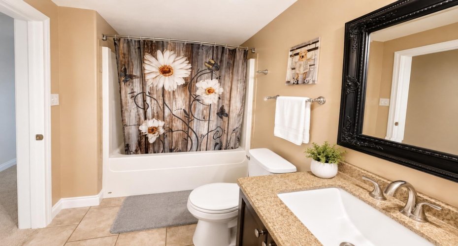 222 6A Street, Stirling, Alberta T0K 2E0, 5 Bedrooms Bedrooms, ,3 BathroomsBathrooms,Residential,For Sale,6A,A2295600