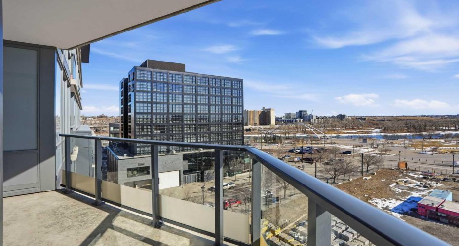 615 6 Avenue, Calgary, Alberta T2G 1S2, 1 Bedroom Bedrooms, ,1 BathroomBathrooms,Residential,For Sale,6,A2295616