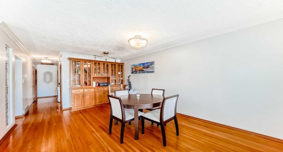 1415 Rosehill Drive, Calgary, Alberta T2K 1M3, 3 Bedrooms Bedrooms, ,2 BathroomsBathrooms,Residential,For Sale,Rosehill,A2295667