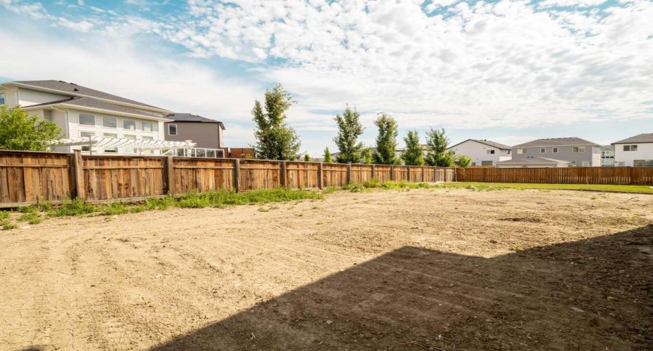 714 Violet Place, Lethbridge, Alberta T1J5V1, 3 Bedrooms Bedrooms, ,3 BathroomsBathrooms,Residential,For Sale,Violet,A2180225