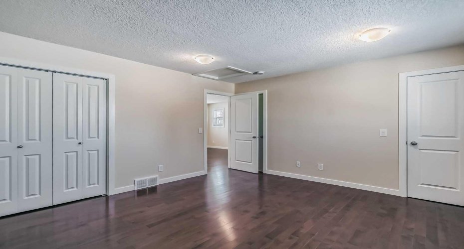 23 Cheltenham Road, Calgary, Alberta T2L 0M4, 4 Bedrooms Bedrooms, ,4 BathroomsBathrooms,Residential,For Sale,Cheltenham,A2283265