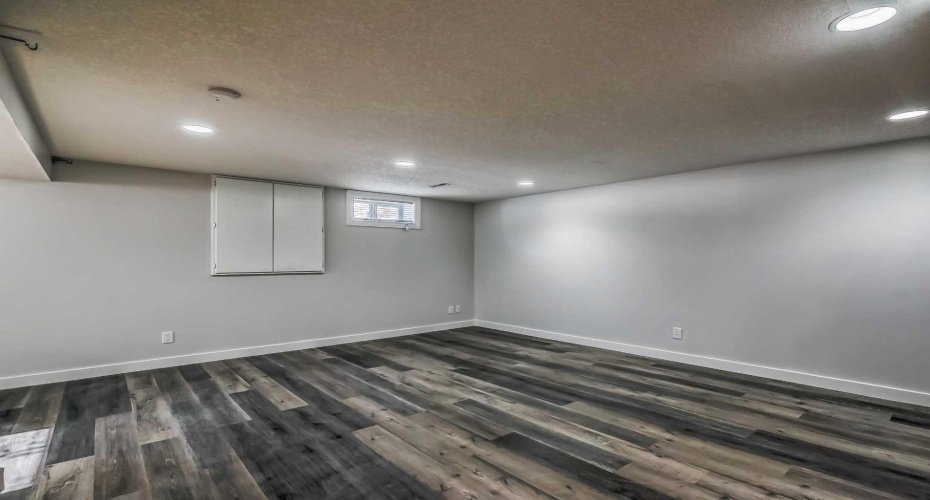 23 Cheltenham Road, Calgary, Alberta T2L 0M4, 4 Bedrooms Bedrooms, ,4 BathroomsBathrooms,Residential,For Sale,Cheltenham,A2283265