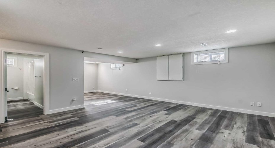 23 Cheltenham Road, Calgary, Alberta T2L 0M4, 4 Bedrooms Bedrooms, ,4 BathroomsBathrooms,Residential,For Sale,Cheltenham,A2283265