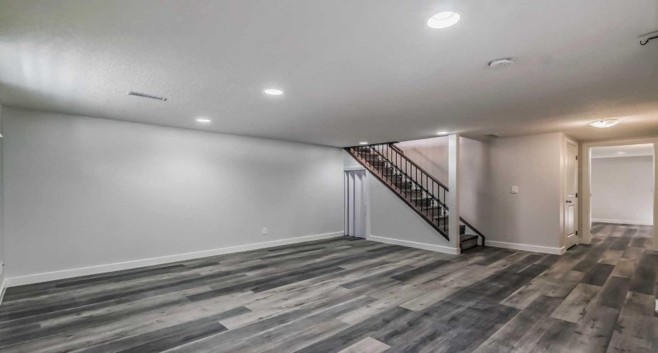 23 Cheltenham Road, Calgary, Alberta T2L 0M4, 4 Bedrooms Bedrooms, ,4 BathroomsBathrooms,Residential,For Sale,Cheltenham,A2283265