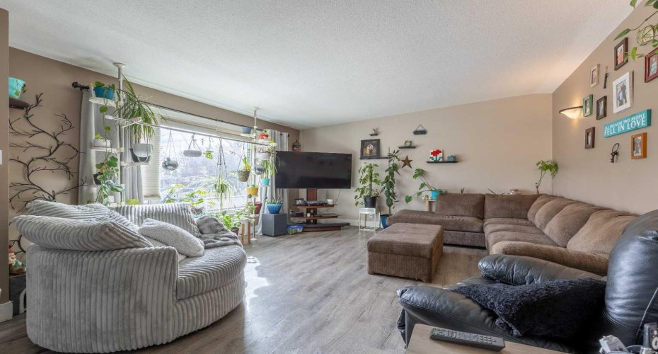 1907 7A Avenue, Lethbridge, Alberta T1H 0Z8, 4 Bedrooms Bedrooms, ,2 BathroomsBathrooms,Residential,For Sale,7A,A2292410
