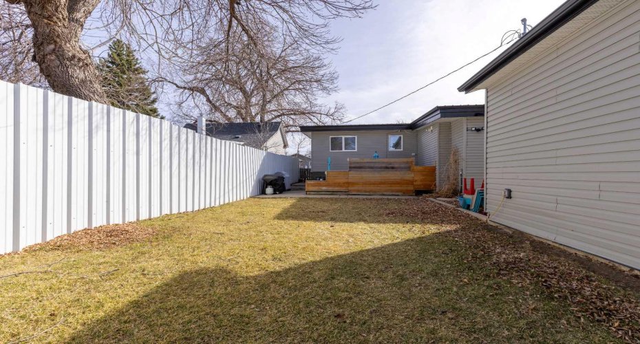 1907 7A Avenue, Lethbridge, Alberta T1H 0Z8, 4 Bedrooms Bedrooms, ,2 BathroomsBathrooms,Residential,For Sale,7A,A2292410