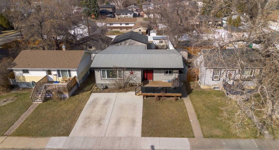 1907 7A Avenue, Lethbridge, Alberta T1H 0Z8, 4 Bedrooms Bedrooms, ,2 BathroomsBathrooms,Residential,For Sale,7A,A2292410