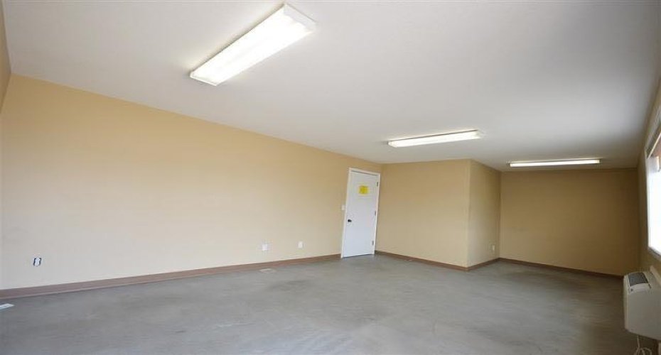 4911 55 Avenue, Bonnyville, Alberta T9N 2J7, ,Commercial,For Sale,55,A2294015