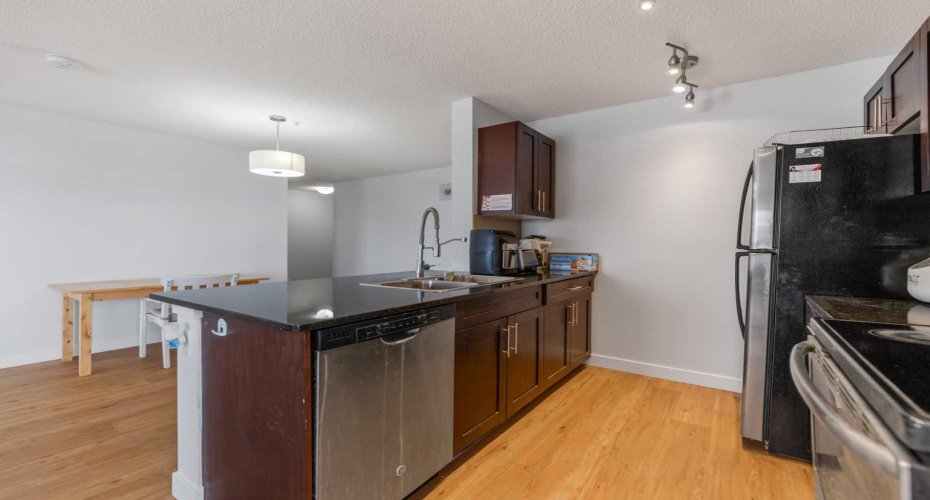 195 Kincora Glen Road, Calgary, Alberta T3R0S3, 2 Bedrooms Bedrooms, ,2 BathroomsBathrooms,Residential,For Sale,Kincora Glen,A2294324