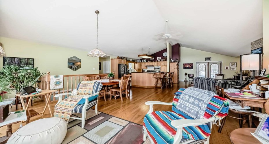 5205 55St., Rimbey, Alberta T0C 2J0, 3 Bedrooms Bedrooms, ,4 BathroomsBathrooms,Residential,For Sale,55St.,A2295365