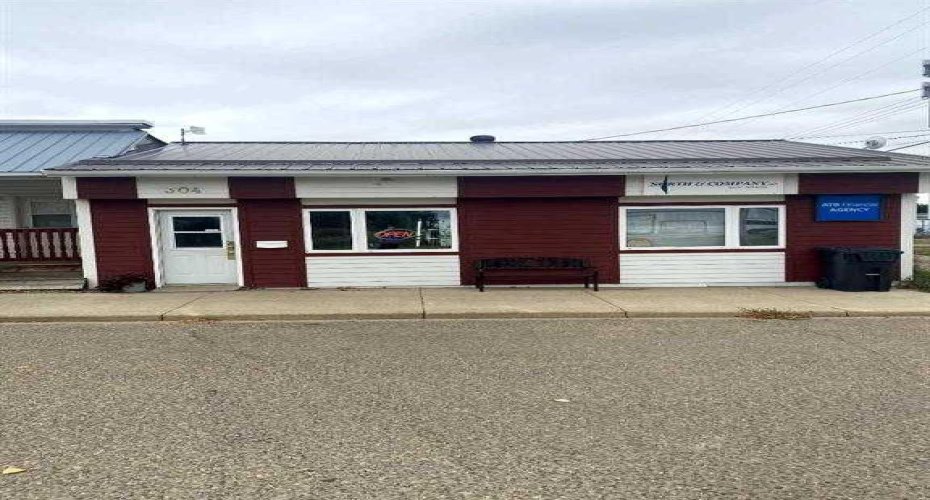 304 2nd Street, Warner, Alberta T0K 2L0, ,Commercial,For Sale,2nd,A2295439