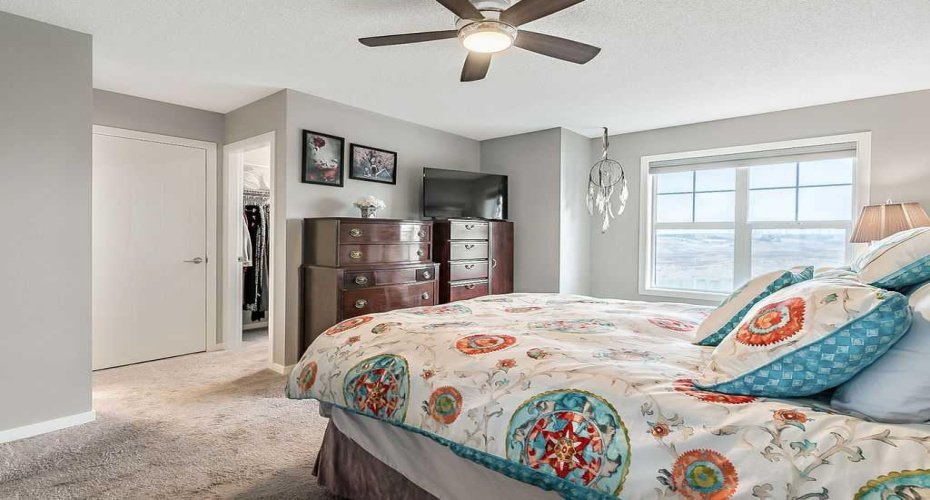 101 Sunset Drive, Cochrane, Alberta T4C 0W8, 3 Bedrooms Bedrooms, ,4 BathroomsBathrooms,Residential,For Sale,Sunset,A2295489