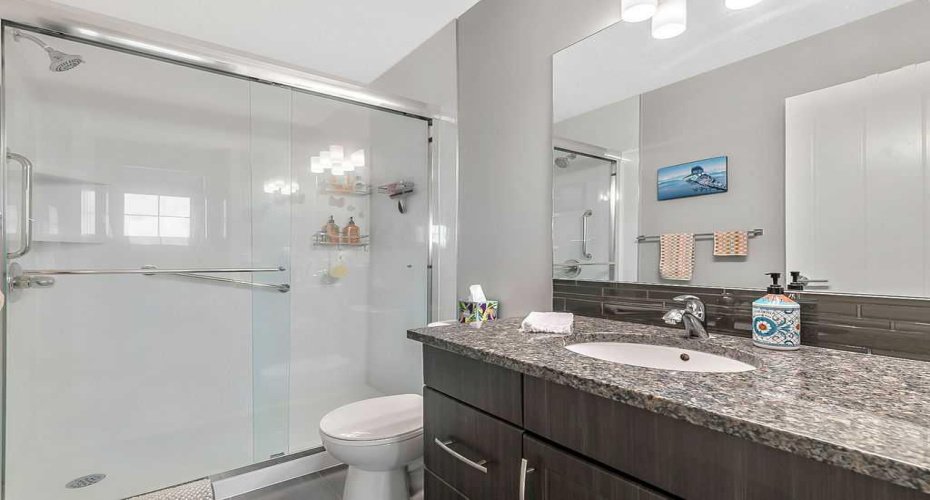 101 Sunset Drive, Cochrane, Alberta T4C 0W8, 3 Bedrooms Bedrooms, ,4 BathroomsBathrooms,Residential,For Sale,Sunset,A2295489