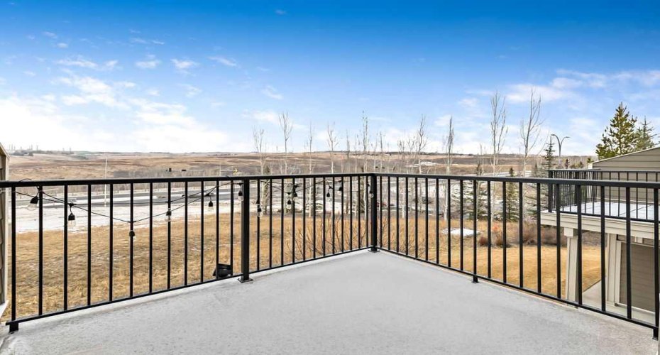 101 Sunset Drive, Cochrane, Alberta T4C 0W8, 3 Bedrooms Bedrooms, ,4 BathroomsBathrooms,Residential,For Sale,Sunset,A2295489