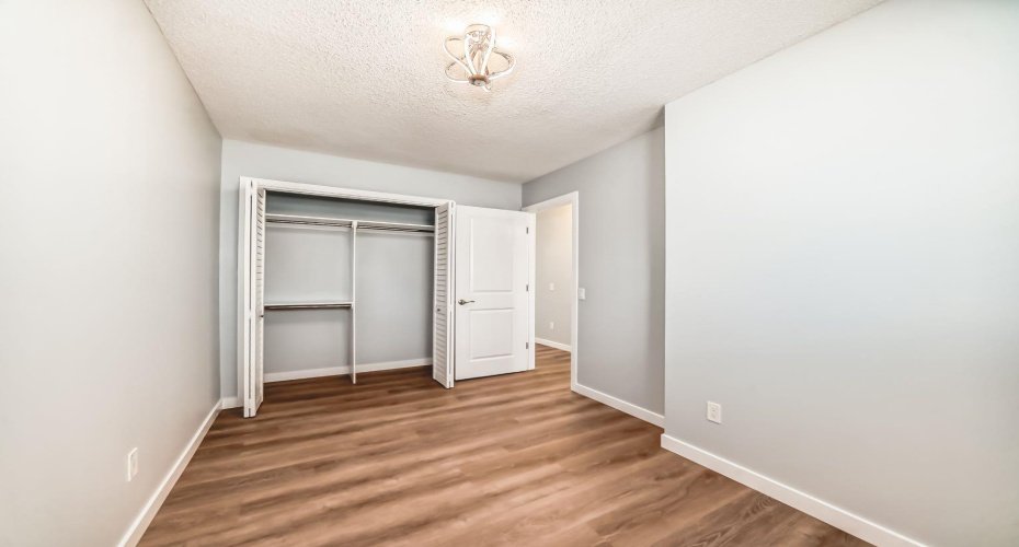 6915 Ranchview Drive, Calgary, Alberta T3G 1R8, 3 Bedrooms Bedrooms, ,2 BathroomsBathrooms,Residential,For Sale,Ranchview,A2295507