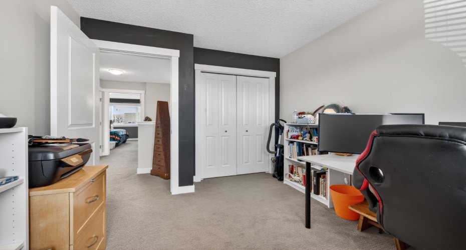 203 Fireside Parkway, Cochrane, Alberta T4C 0V8, 3 Bedrooms Bedrooms, ,4 BathroomsBathrooms,Residential,For Sale,Fireside,A2296249