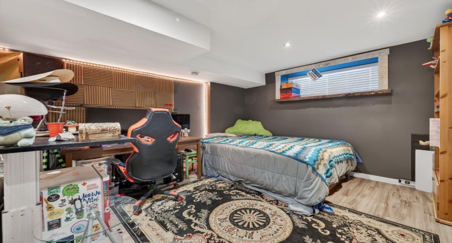 203 Fireside Parkway, Cochrane, Alberta T4C 0V8, 3 Bedrooms Bedrooms, ,4 BathroomsBathrooms,Residential,For Sale,Fireside,A2296249