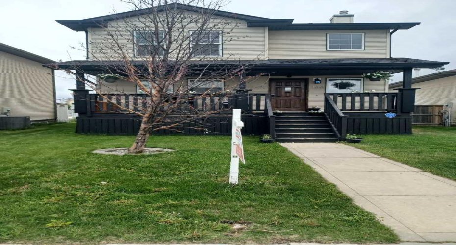 133 Old Boomer Road, Sylvan Lake, Alberta T4S 2N1, 3 Bedrooms Bedrooms, ,4 BathroomsBathrooms,Residential,For Sale,Old Boomer,A2296347