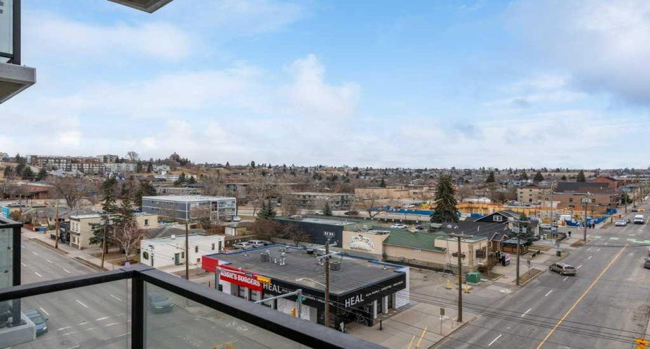 123 4 Street, Calgary, Alberta T2E 8K3, 1 Bedroom Bedrooms, ,1 BathroomBathrooms,Residential,For Sale,4,A2296376