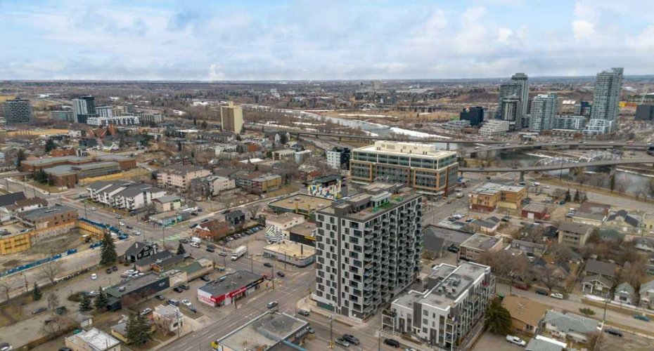 123 4 Street, Calgary, Alberta T2E 8K3, 1 Bedroom Bedrooms, ,1 BathroomBathrooms,Residential,For Sale,4,A2296376