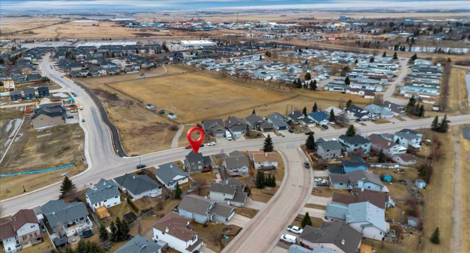 90 Parklane Drive, Strathmore, Alberta T1P 1R2, 3 Bedrooms Bedrooms, ,3 BathroomsBathrooms,Residential,For Sale,Parklane,A2296466