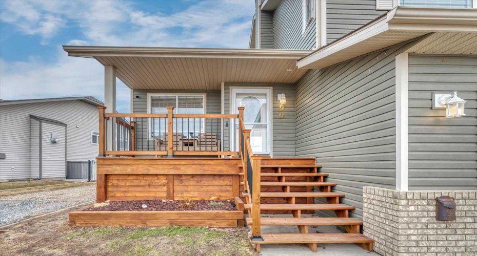 90 Parklane Drive, Strathmore, Alberta T1P 1R2, 3 Bedrooms Bedrooms, ,3 BathroomsBathrooms,Residential,For Sale,Parklane,A2296466