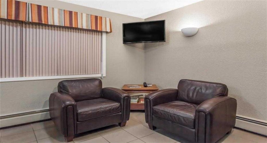 5720 44 Avenue, Stettler, Alberta T0C 2L0, ,Commercial,For Sale,44,A2296471