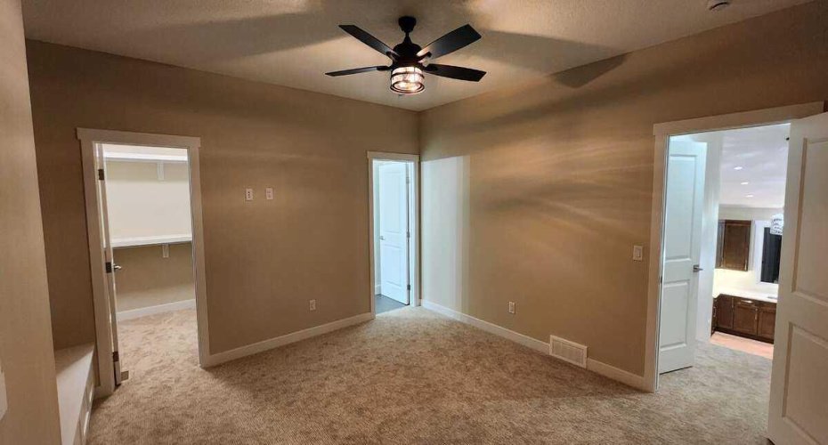 5518 52 Street, Olds, Alberta T4H 1H8, 3 Bedrooms Bedrooms, ,2 BathroomsBathrooms,Residential,For Sale,52,A2296503