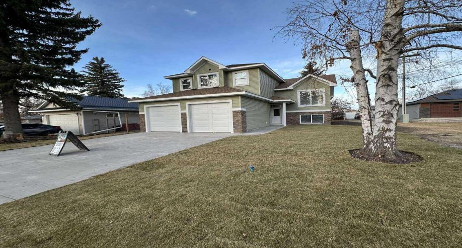 5518 52 Street, Olds, Alberta T4H 1H8, 3 Bedrooms Bedrooms, ,2 BathroomsBathrooms,Residential,For Sale,52,A2296503