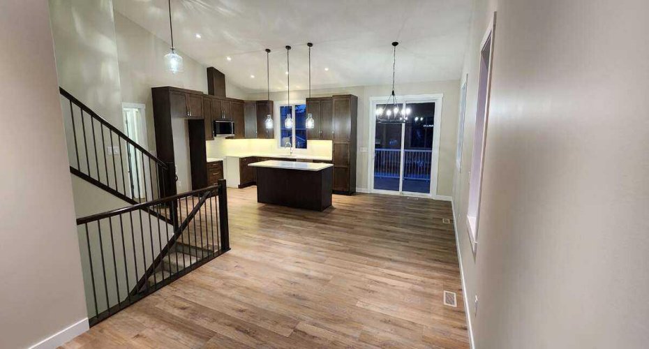 5518 52 Street, Olds, Alberta T4H 1H8, 3 Bedrooms Bedrooms, ,2 BathroomsBathrooms,Residential,For Sale,52,A2296503