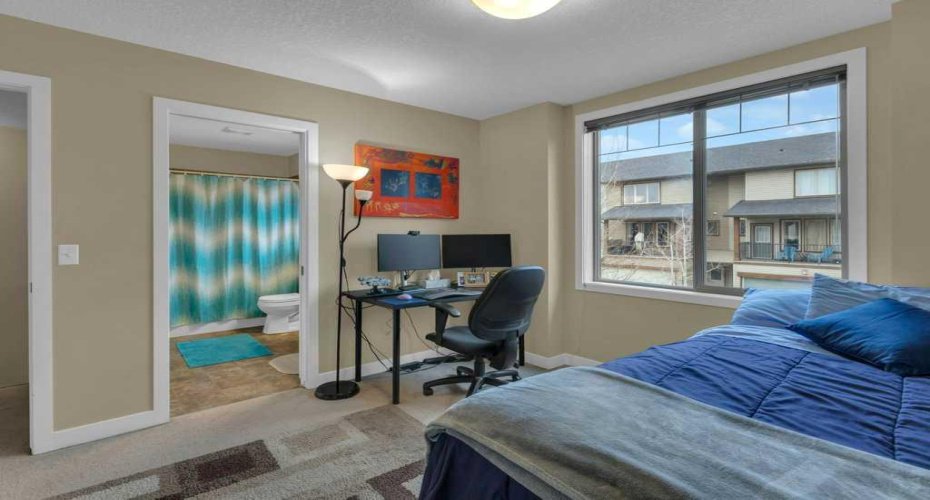 413 River Avenue, Cochrane, Alberta T4C 0P1, 3 Bedrooms Bedrooms, ,4 BathroomsBathrooms,Residential,For Sale,River,A2295898