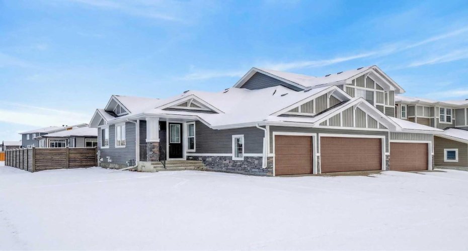 277 Waterford Way, Chestermere, Alberta T1X 2Z6, 2 Bedrooms Bedrooms, ,2 BathroomsBathrooms,Residential,For Sale,Waterford,A2296572