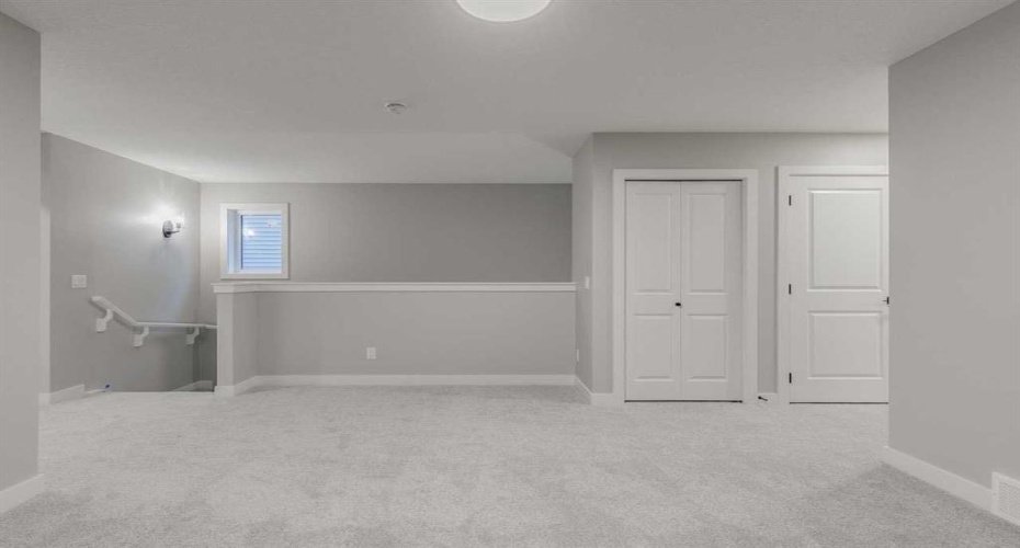 197 Bridgeport Gate, Chestermere, Alberta T1X 3E2, 3 Bedrooms Bedrooms, ,3 BathroomsBathrooms,Residential,For Sale,Bridgeport,A2295337