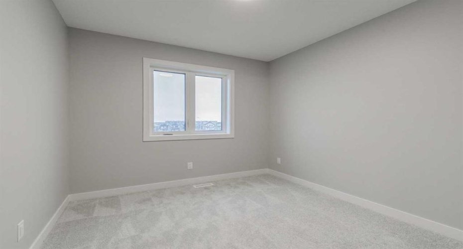 197 Bridgeport Gate, Chestermere, Alberta T1X 3E2, 3 Bedrooms Bedrooms, ,3 BathroomsBathrooms,Residential,For Sale,Bridgeport,A2295337