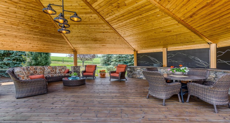 386038 64 Street, Rural Foothills County, Alberta T0L 1T0, 4 Bedrooms Bedrooms, ,5 BathroomsBathrooms,Residential,For Sale,64,A2280635