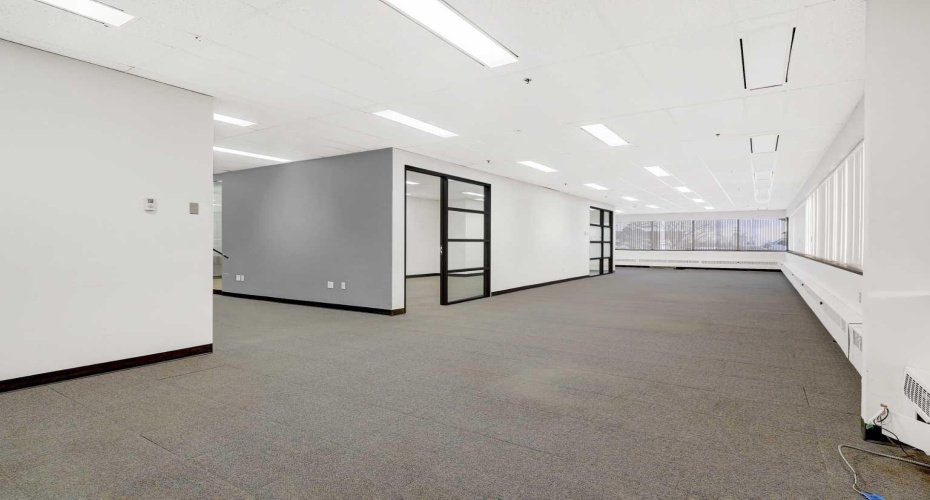 11039 78 Avenue, Grande Prairie, Alberta T8W 2J7, ,Commercial,For Lease,Swan Business Centre,78,A2286807