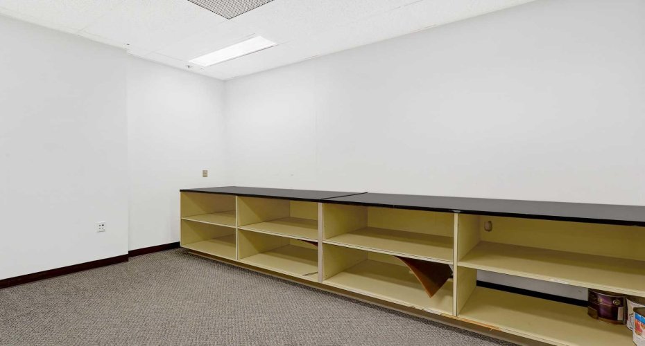 11039 78 Avenue, Grande Prairie, Alberta T8W 2J7, ,Commercial,For Lease,Swan Business Centre,78,A2286836