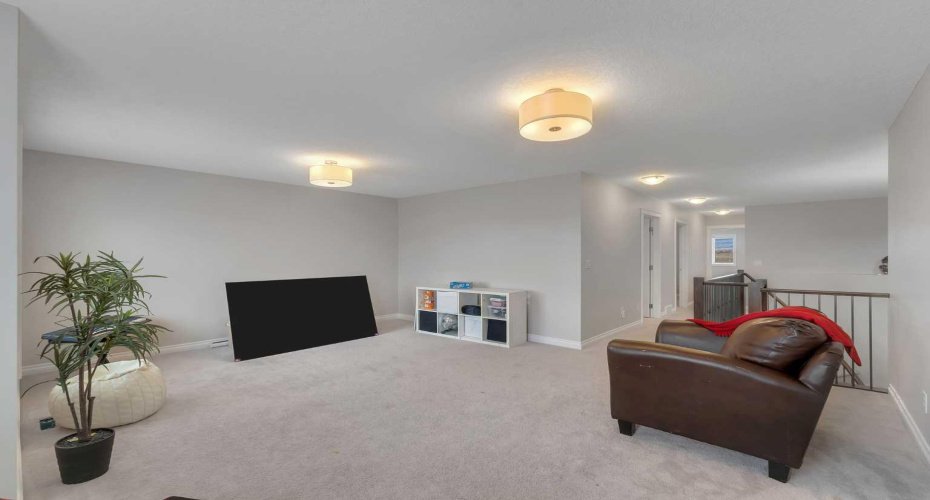 288 Evansborough Way, Calgary, Alberta T3P 0R1, 3 Bedrooms Bedrooms, ,3 BathroomsBathrooms,Residential,For Sale,Evansborough,A2288766