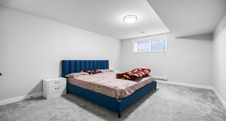 45 Waterford Terrace, Chestermere, Alberta T1X 2P6, 6 Bedrooms Bedrooms, ,5 BathroomsBathrooms,Residential,For Sale,Waterford,A2296140