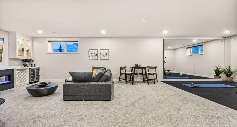 112 South Shore View, Chestermere, Alberta T1X 2R9, 6 Bedrooms Bedrooms, ,5 BathroomsBathrooms,Residential,For Sale,South Shore,A2296454