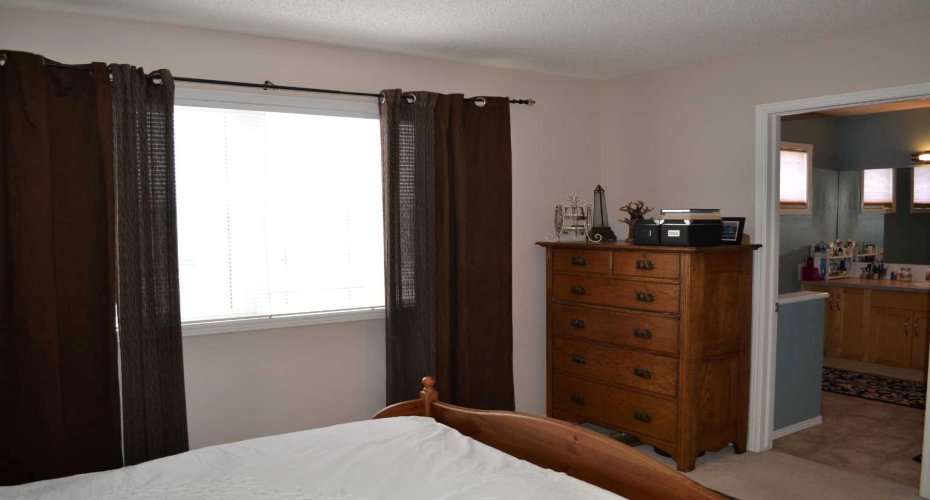 209 LAKEVIEW Inlet, Chestermere, Alberta T1X 1P4, 3 Bedrooms Bedrooms, ,3 BathroomsBathrooms,Residential,For Sale,LAKEVIEW,A2294307
